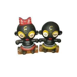 Rare Vintage Collectible Takkara Dakko Salt And Pepper Set